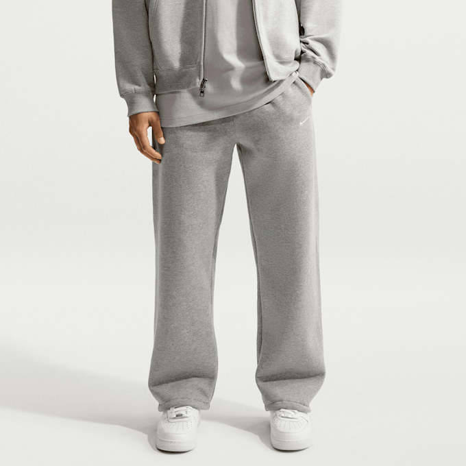 Nike   Solo Swoosh Bungee Pants grijs 101491 1