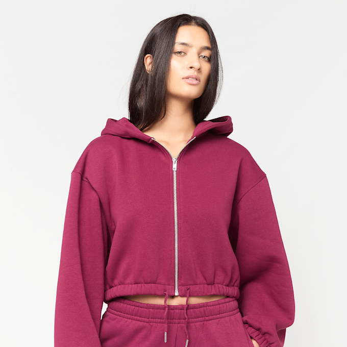 Urban Classics Ladies Fluffy Cropped Zip Hoodie rood 102026 1