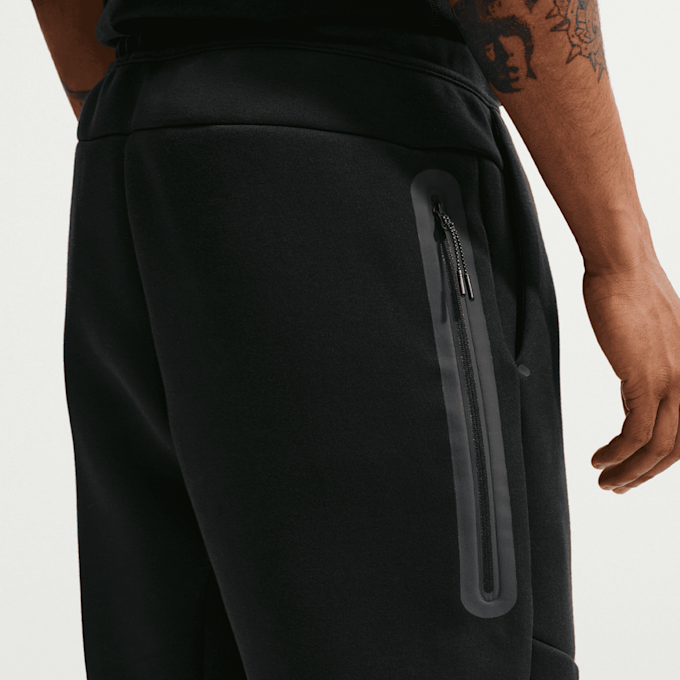 Nike   Tech Open-Hem Fleece Pants negro 102023 4