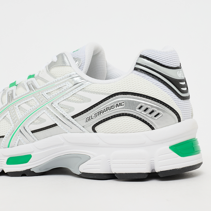 ASICS SportStyle Stratus MC bijela 102369 7