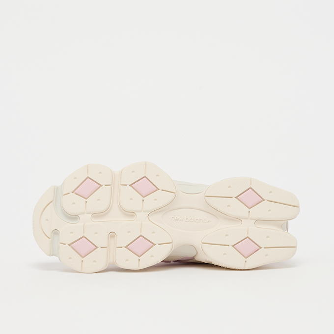New Balance 9060 rosa 102756 4