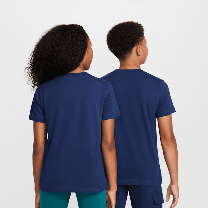 Nike   Sportswear Tee EMB Futura LBR blauw 103725 2