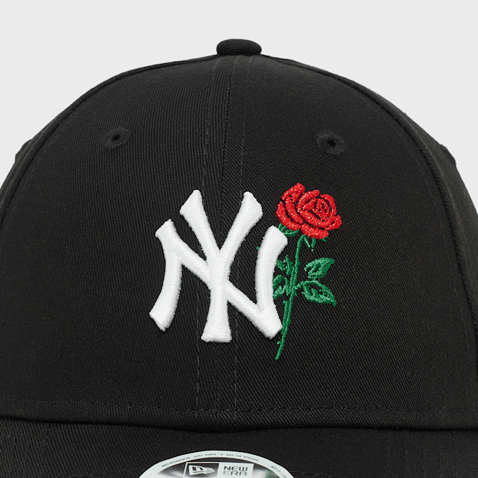New Era Female Flower Icon 9Forty New York Yankees preto 102981 4