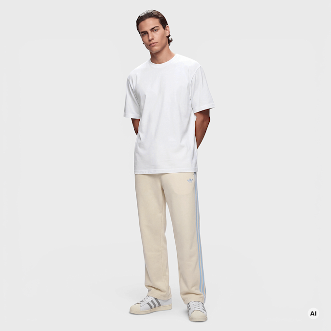 adidas Originals Graphic Fleece Open Hem Pant beige 103613 4