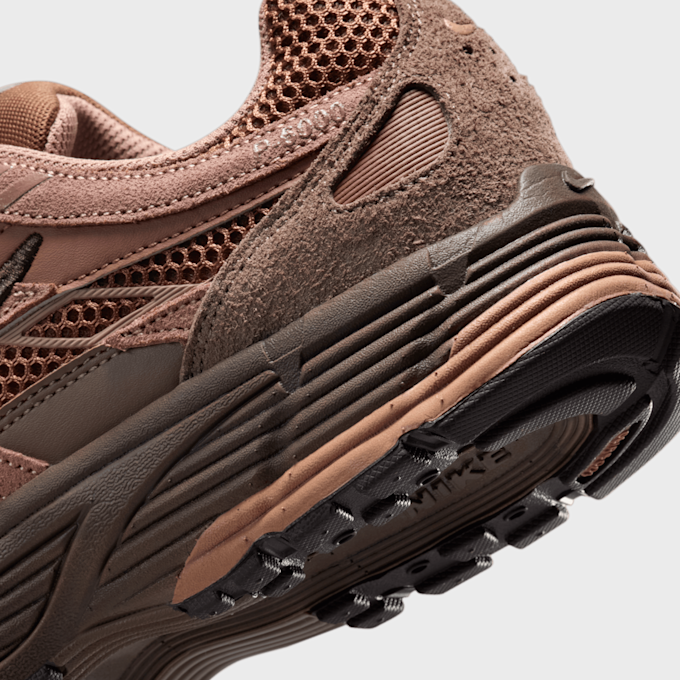 Nike   P-6000 SE brun 103734 8
