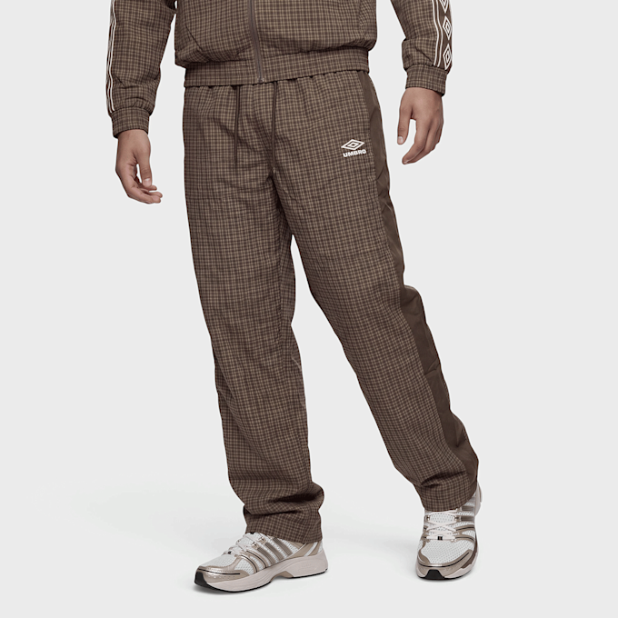Umbro Pinstripe Relaxed Pant Braun 103746 1