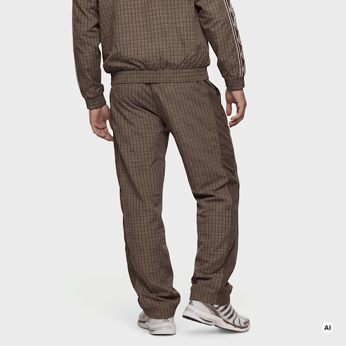 Umbro Pinstripe Relaxed Pant smeđa 103746 2