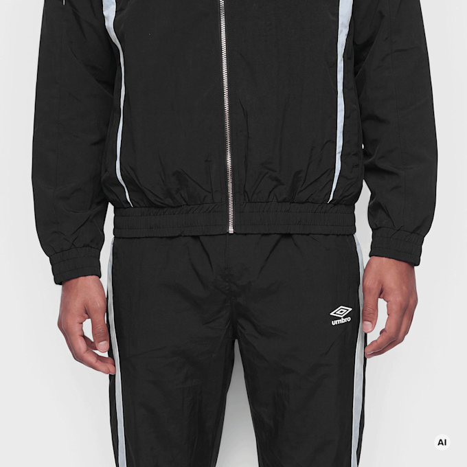 Umbro Pinstripe Relaxed Pant noir 103750 3