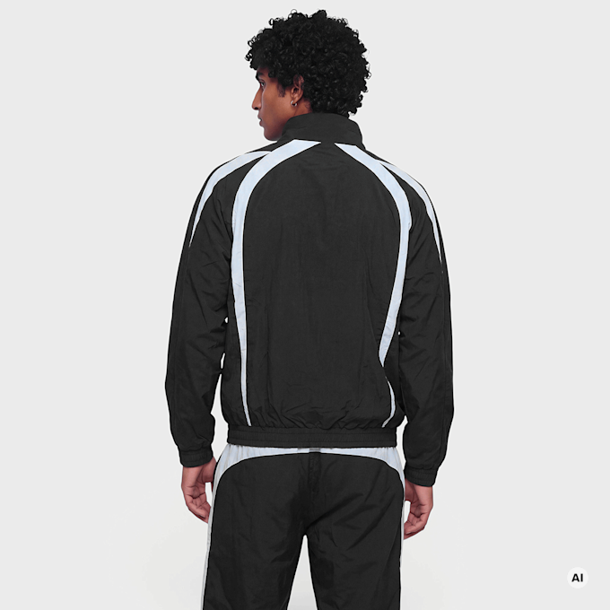 Umbro Relaxed Track Jacket Schwarz 103743 2