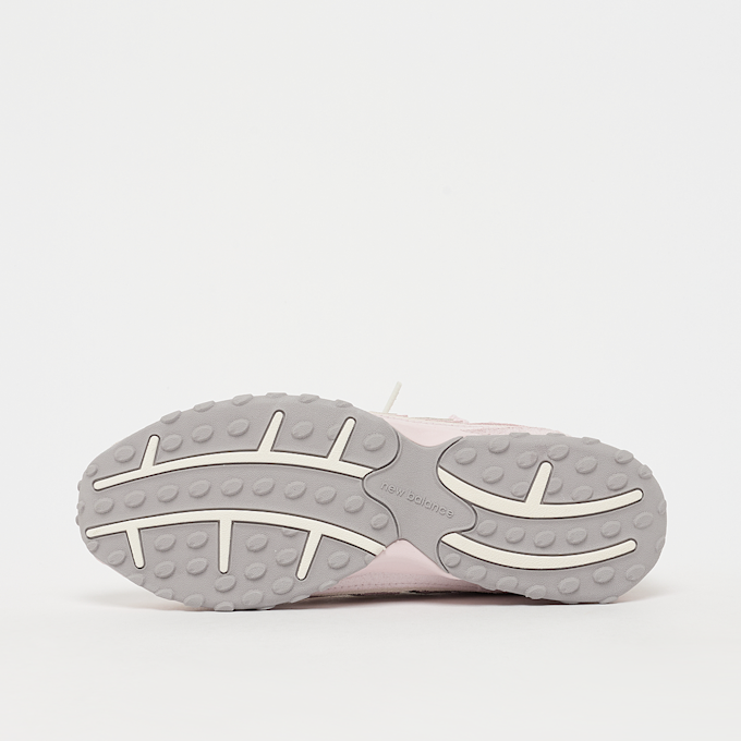 New Balance 204L rosa 104392 4