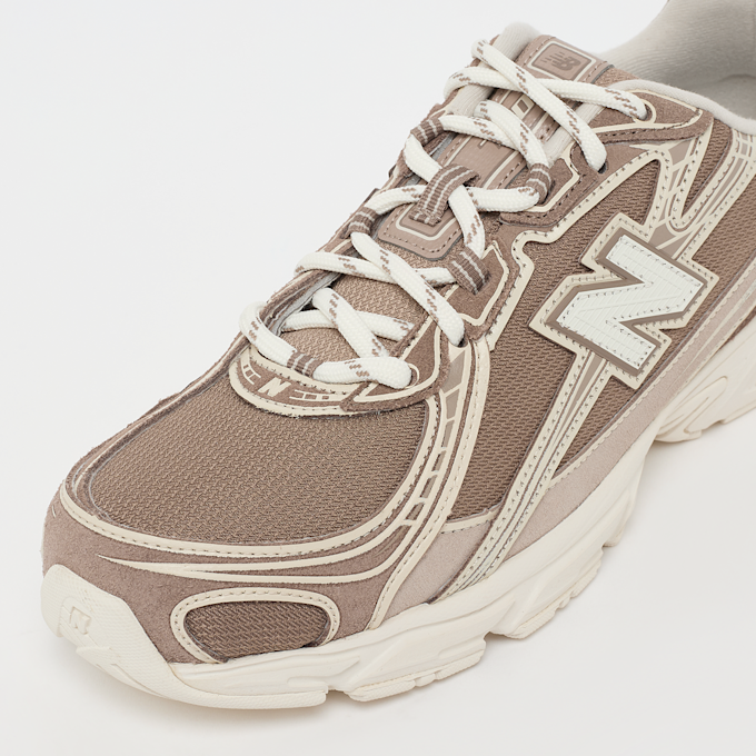 New Balance 740 braun 104525 6