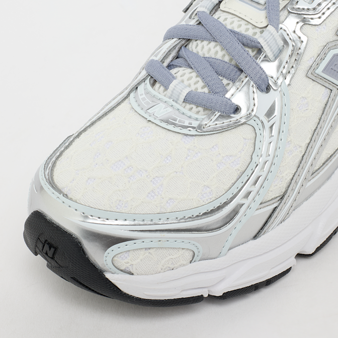 New Balance 740 siva 104527 6