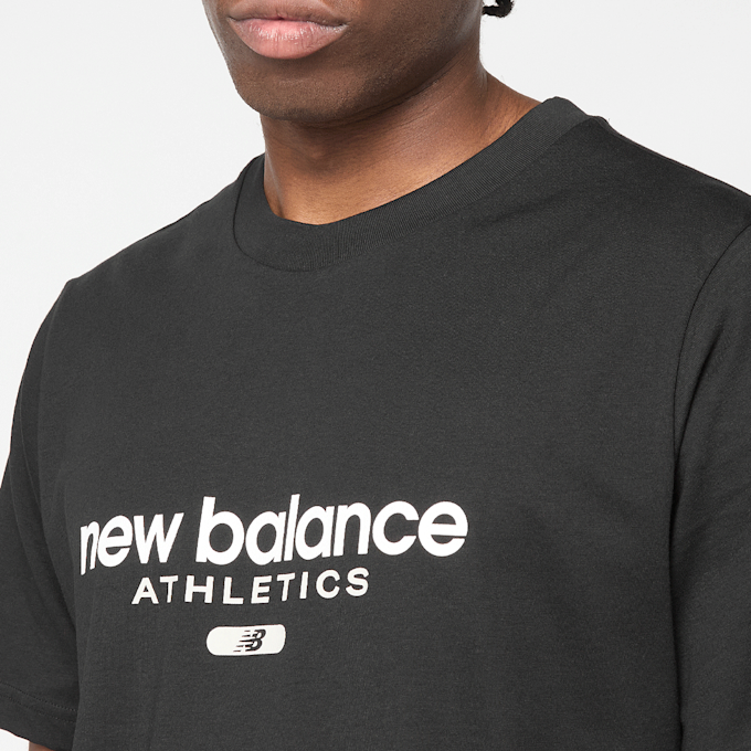 New Balance Athletics Stack T-Shirt schwarz 104522 3
