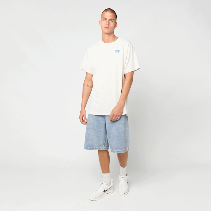 Nike   Sportswear Graphic Shortsleeve Tee bež 104511 4