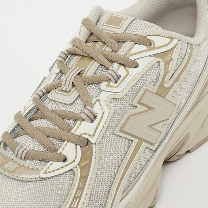 New Balance 740 beige 104546 6
