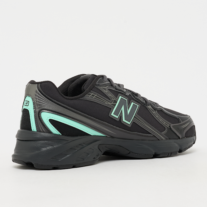 New Balance 740 noir 104548 3