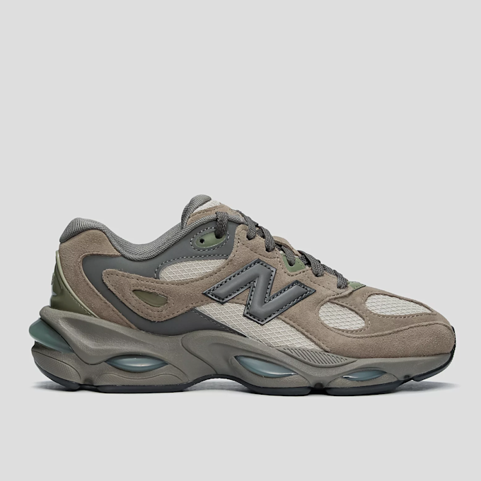 New Balance 983 smeđa 104514 1