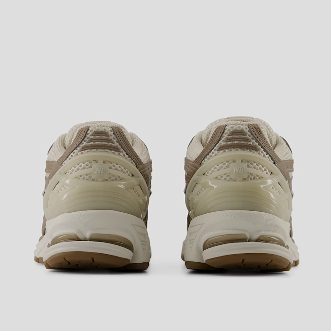 New Balance 1906 beż 104552 4