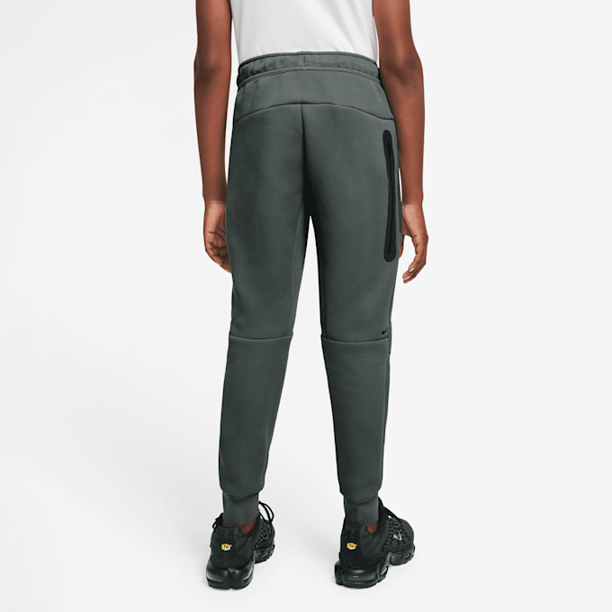 Nike Sportswear Tech Fleece Jogger vert 105240 2