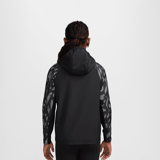 Nike UV + Repel Miler Jacket zwart 105249 2