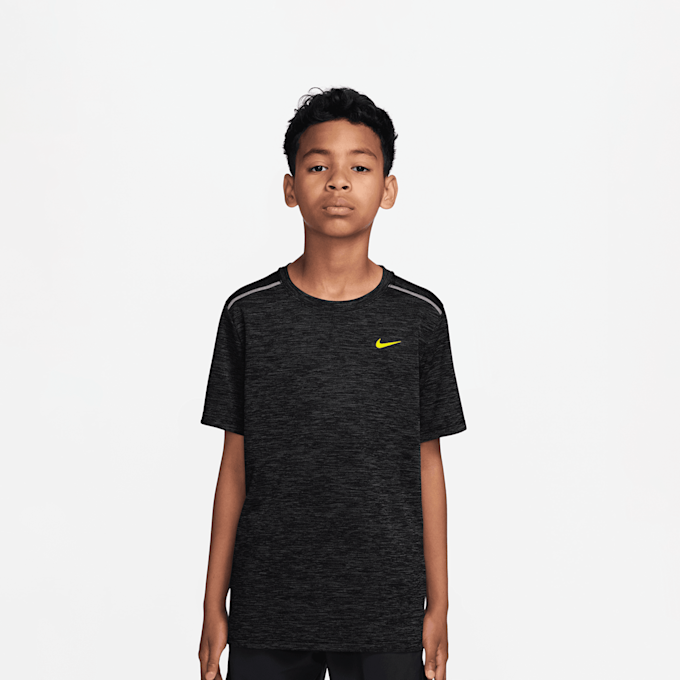 Nike Dri-FIT Miler Shortsleeve Top noir 105254 1