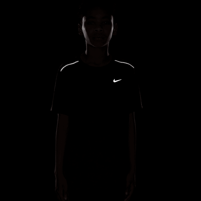 Nike Dri-FIT Miler Shortsleeve Top noir 105254 4
