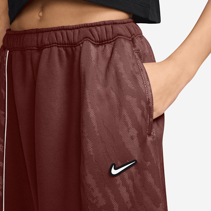 Nike Sportswear Fleece Pant Rot 105366 3