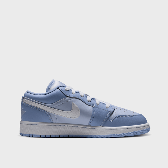 Jordan Jordan 1 Low (GS) plava 105357 2