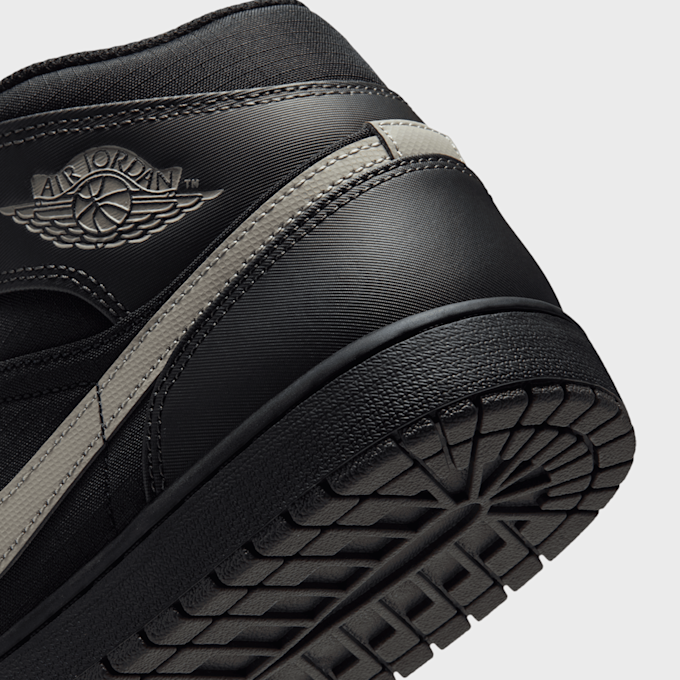 Jordan Air Jordan 1 Mid czarny 105310 8