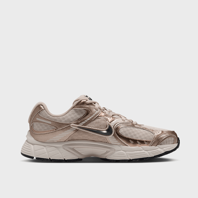 Nike   V5 RNR PRM sanddrift/off noir-blur-lt orewood brn braun 105377 2