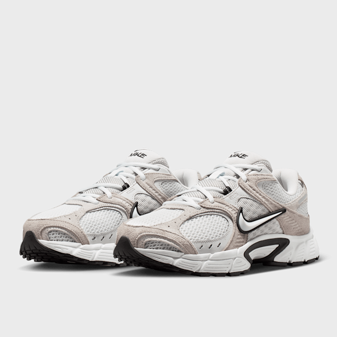 Nike   V5 RNR Suede beige 105351 3