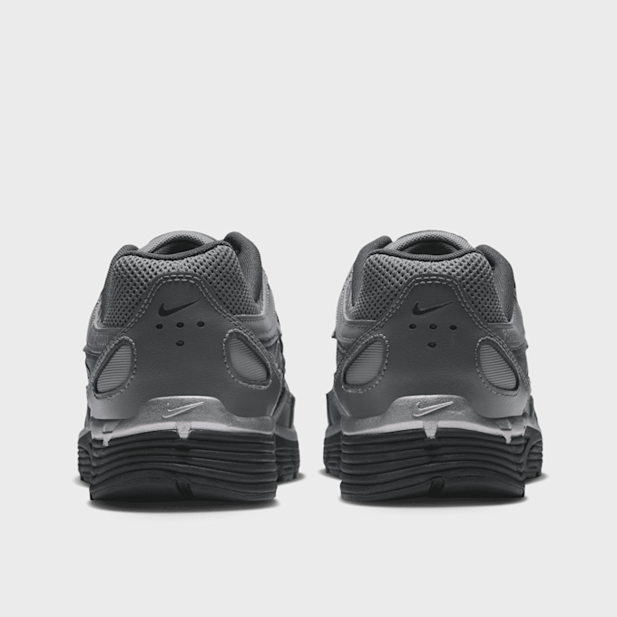 Nike P-6000 ESS Grigio 105352 4