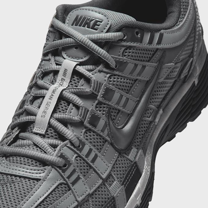 Nike P-6000 ESS Grigio 105352 7