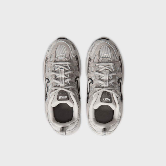 Nike P-6000 Lace Crianças light bone/summit white/college grey cinzento 105448 6