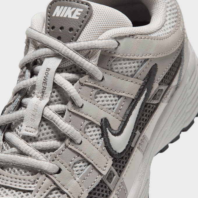 Nike P-6000 Lace Bambini light bone/summit white/college grey Grigio 105448 7