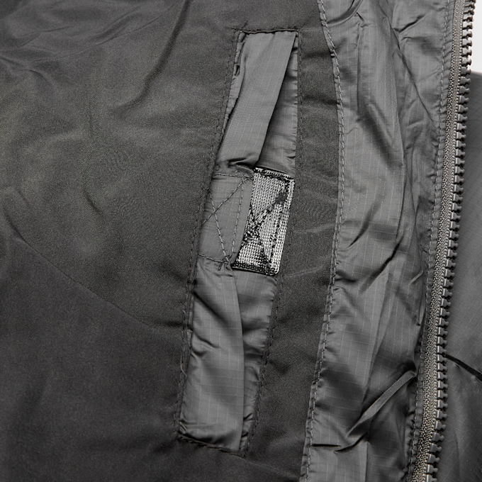 K1X Tag Logo Shiny Puffer Nero 105571 5