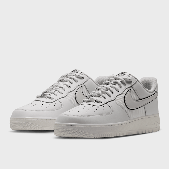 Nike   Air Force 1 '07 LV8 blanc 105587 3