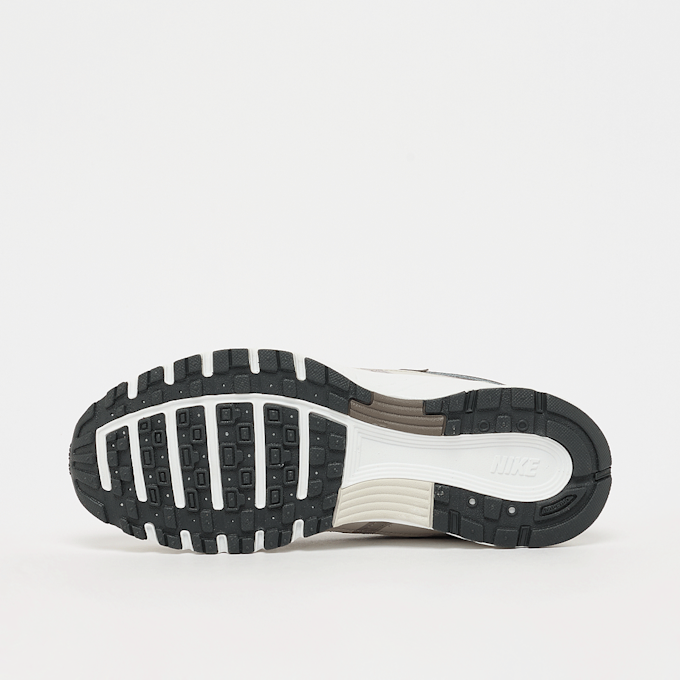 Nike P-6000 (GS) grau 105610 4