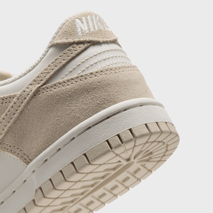 Nike Dunk Low SDE (GS) Beige 105559 8