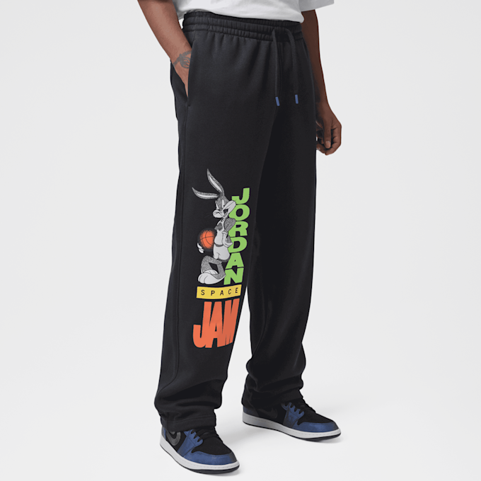 Nike Brooklyn Space Jam Fleece Cuffed Pants Schwarz 105484 1