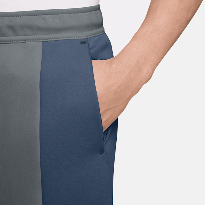 Nike Tech Fleece Pro CB Open Hem Pant grau 105729 3