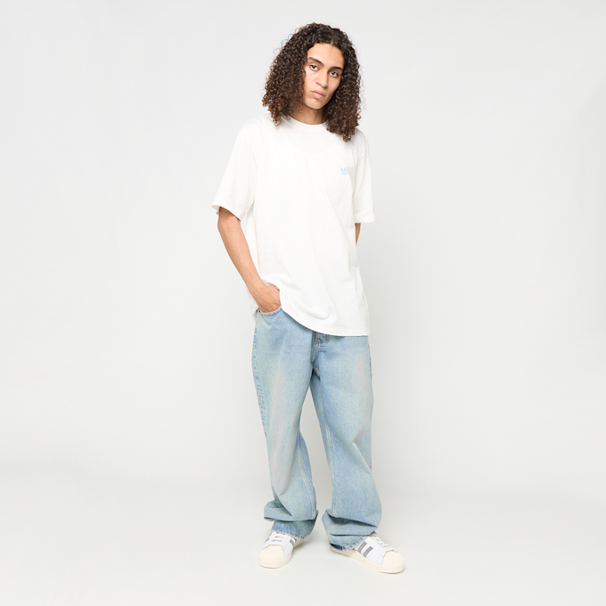 adidas Originals Camo Logo Tee blanco 106353 5