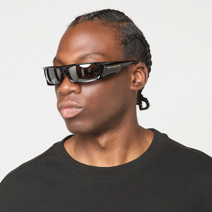 Oakley&nbsp; Highland noir 107706 5
