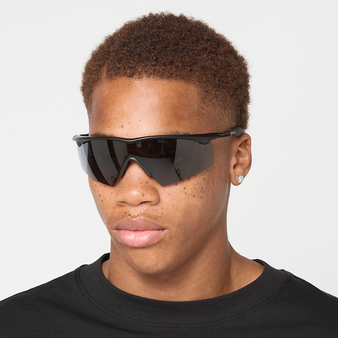 Oakley Industrial M-Frame crna 107715 1