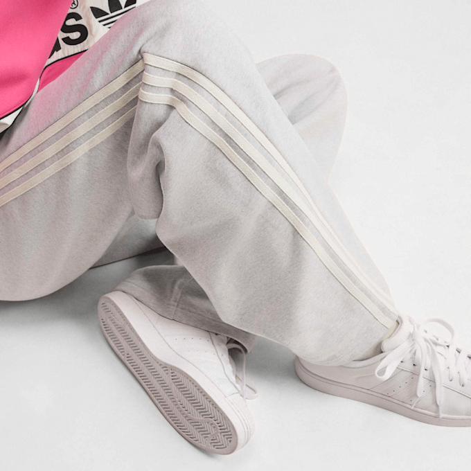 adidas Originals adiSignature 3 Stripes Open Hem Sweatpants Grau 107856 3