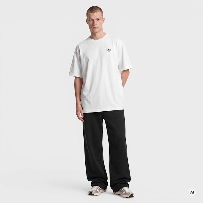 adidas Originals Logo Graphic Tee bijela 109757 4