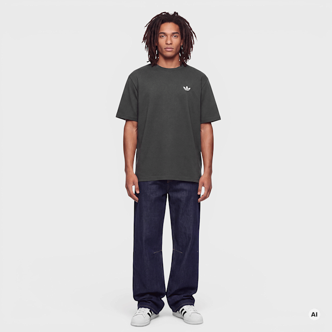 adidas Originals Logo Graphic Tee cinzento 109759 4