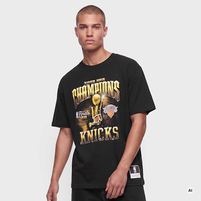 Mitchell & Ness New York Knicks  2026 NBA Finals Champions T-Shirt black preto 138778 1