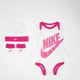 Nike Futura Logo Hat/Bodysuit/Bootie 3pc weiß