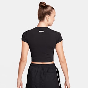 Nike Sportswear Tee Baby Swoosh schwarz